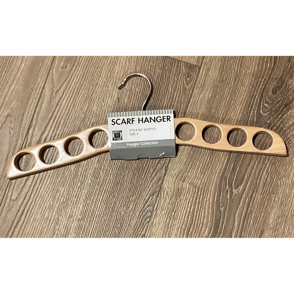 The Unbranded Brand Other - NEW 17-1/2 Inch Wooden Hanger w/ Ten 1-1/4" Holes Scarf Belt Tie Accessories